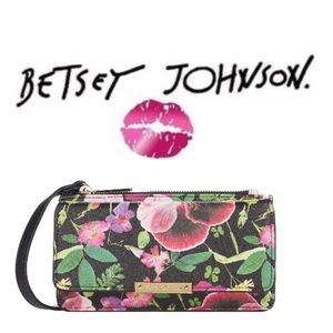 Betsey Johnson® Crossbody Wallet Bag w/ Credit Card Slots, in Vibrant Floral